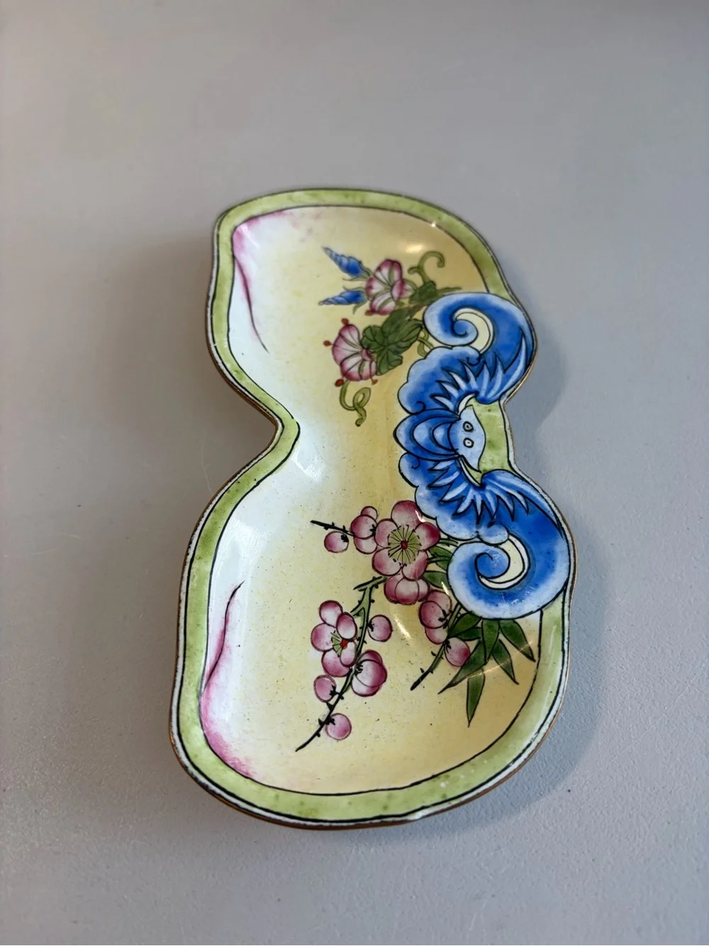 Antique Chinese Canton Enamel Eyeglass Holder Lucky Bat Trinket Dish Handpainted
